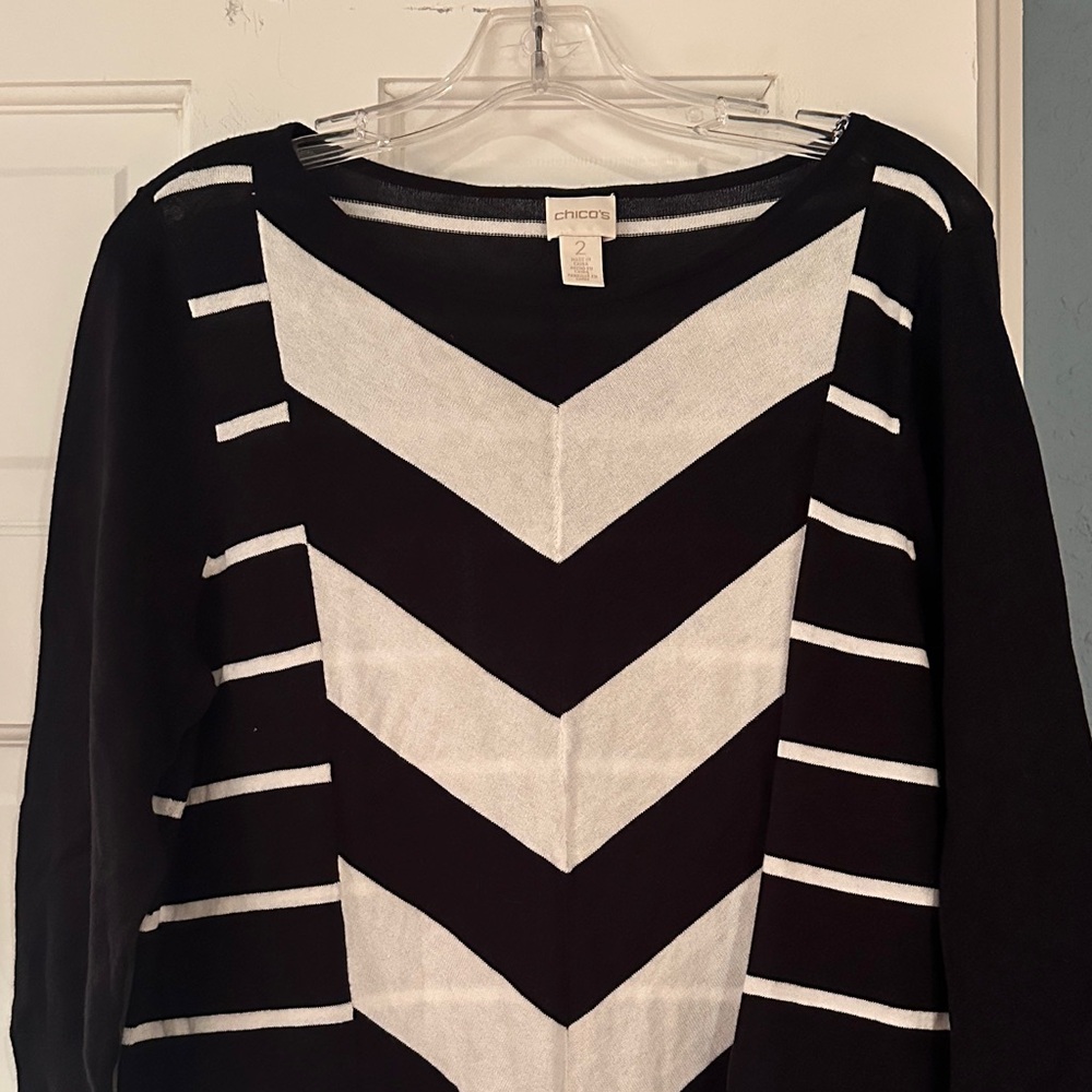Chico's Monochrome Chevron Knit Top